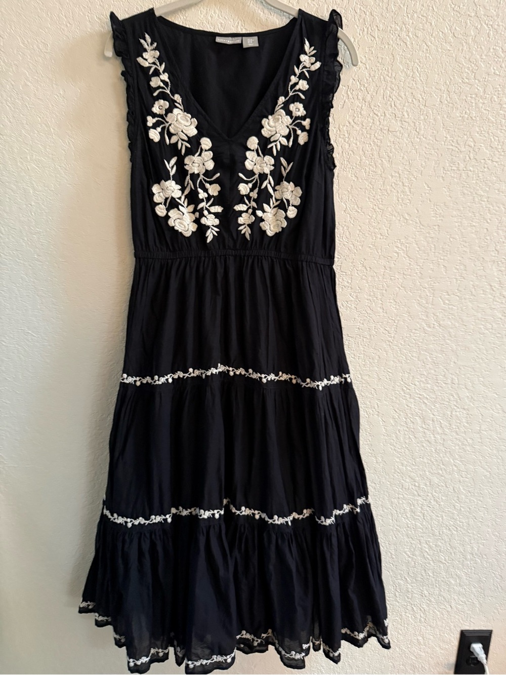 Lucky Brand Black Midi Dress with White Floral Embroidery 100% Cotton